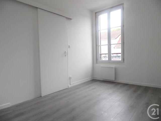 Appartement F2 à vendre - 2 pièces - 39.0 m2 - PONT STE MAXENCE - 60 - PICARDIE - Century 21 Agence Collin Appartement F2 à vendre - 2 pièces - 39.0 m2 - PONT STE MAXENCE - 60 - PICARDIE - Century 21 Agence Collin