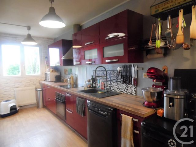 Appartement F3 à vendre - 3 pièces - 61.21 m2 - PONTPOINT - 60 - PICARDIE - Century 21 Agence Collin Appartement F3 à vendre - 3 pièces - 61.21 m2 - PONTPOINT - 60 - PICARDIE - Century 21 Agence Collin