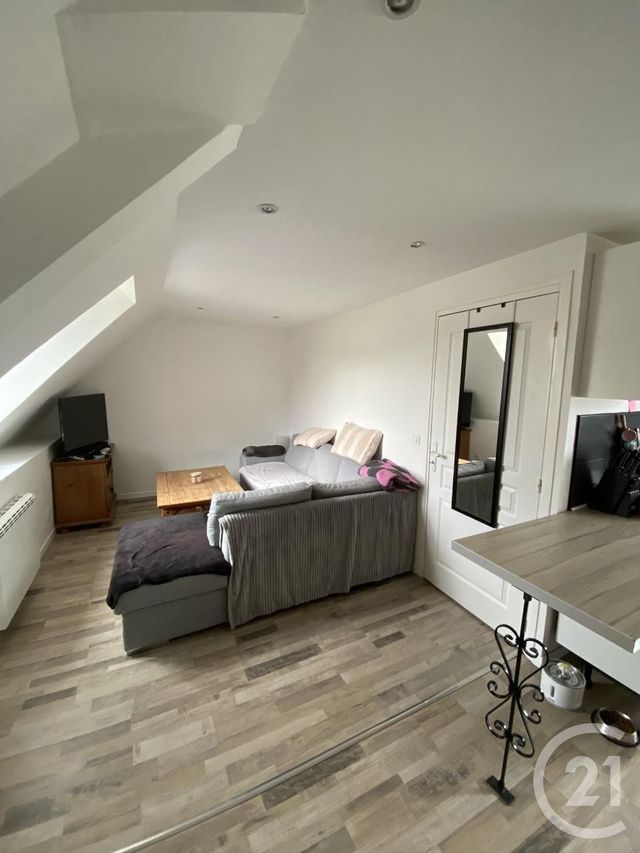 Appartement F2 à louer - 3 pièces - 60.0 m2 - PONTPOINT - 60 - PICARDIE - Century 21 Agence Collin