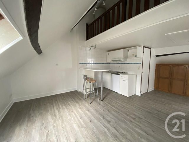 Studio à louer - 1 pièce - 24.0 m2 - PONT STE MAXENCE - 60 - PICARDIE - Century 21 Agence Collin
