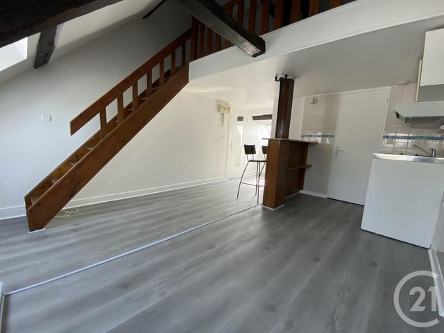 Studio à louer PONT STE MAXENCE