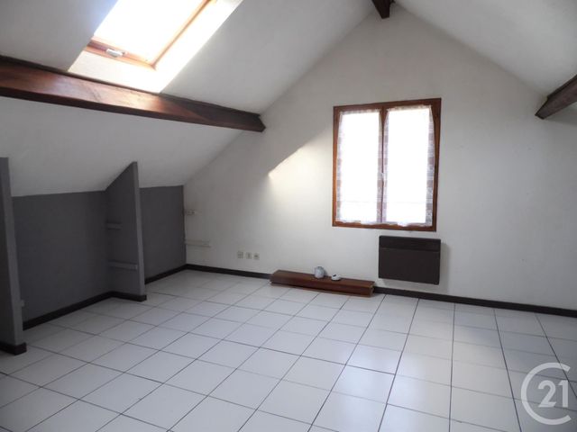 Appartement F1 à louer - 1 pièce - 20.34 m2 - PONT STE MAXENCE - 60 - PICARDIE - Century 21 Agence Collin