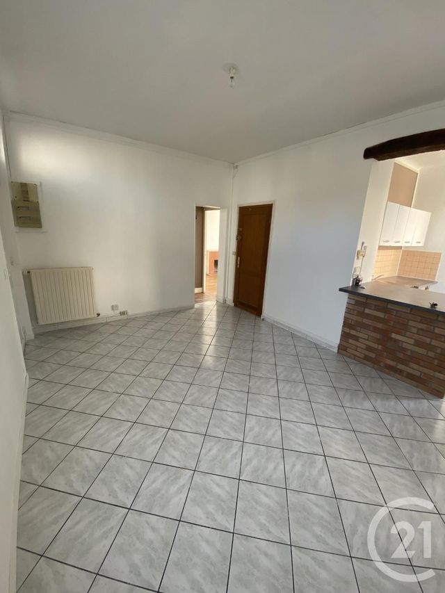 Appartement F3 à louer - 3 pièces - 51.6 m2 - PONT STE MAXENCE - 60 - PICARDIE - Century 21 Agence Collin
