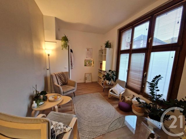 commerce à louer - 15.6 m2 - PONT STE MAXENCE - 60 - PICARDIE - Century 21 Agence Collin