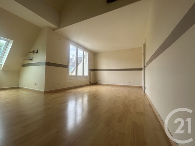 Appartement F3 à vendre - 4 pièces - 73.39 m2 - PONTPOINT - 60 - PICARDIE - Century 21 Agence Collin