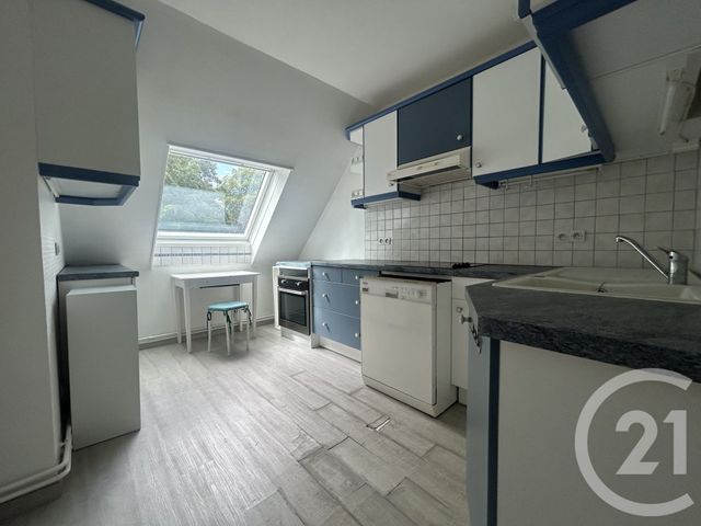 Appartement F3 à vendre - 4 pièces - 73.39 m2 - PONTPOINT - 60 - PICARDIE - Century 21 Agence Collin