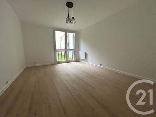 Appartement F2 à vendre - 2 pièces - 49.0 m2 - PONT STE MAXENCE - 60 - PICARDIE - Century 21 Agence Collin