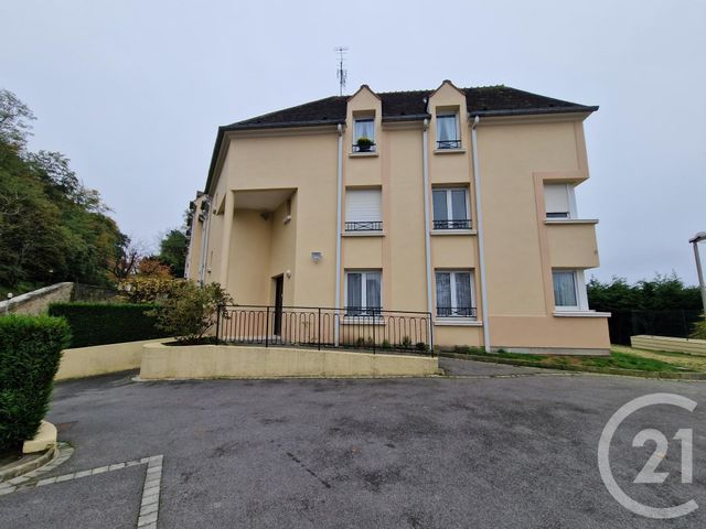 Appartement F2 à vendre FLEURINES