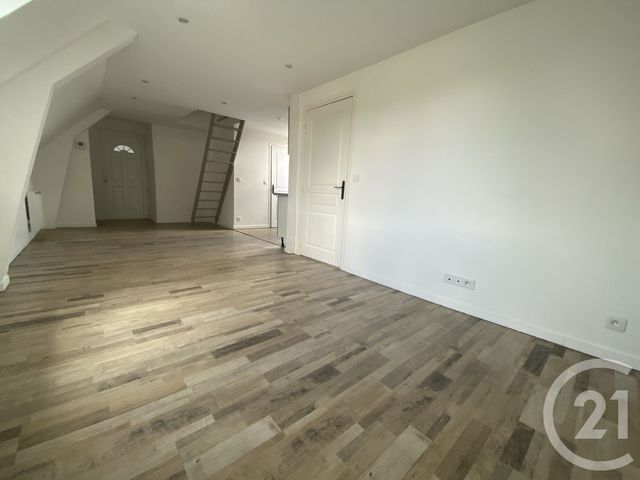 Appartement F2 à louer PONTPOINT
