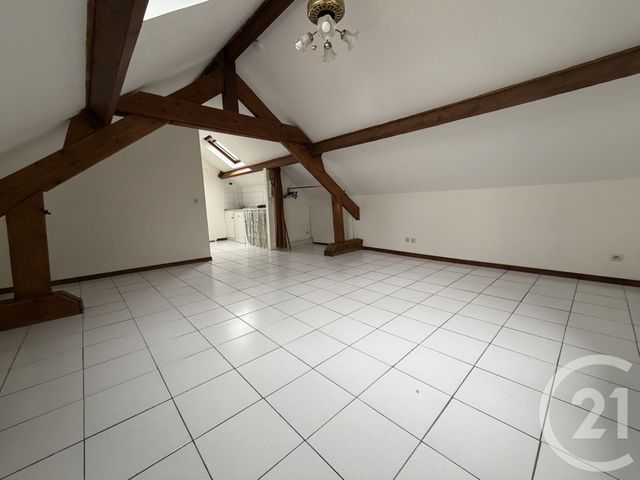 Appartement Studio à louer - 1 pièce - 25.73 m2 - PONT STE MAXENCE - 60 - PICARDIE - Century 21 Agence Collin