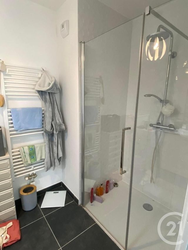 Appartement F2 à louer - 2 pièces - 49.04 m2 - SENLIS - 60 - PICARDIE - Century 21 Agence Collin