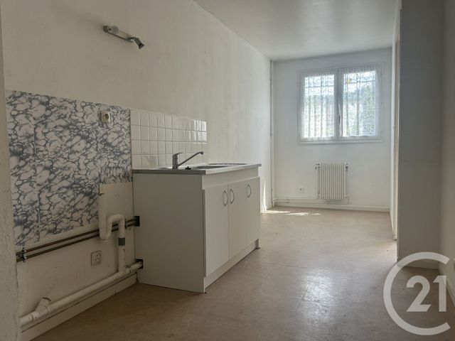 Appartement F3 à vendre - 3 pièces - 59.75 m2 - PONTPOINT - 60 - PICARDIE - Century 21 Agence Collin