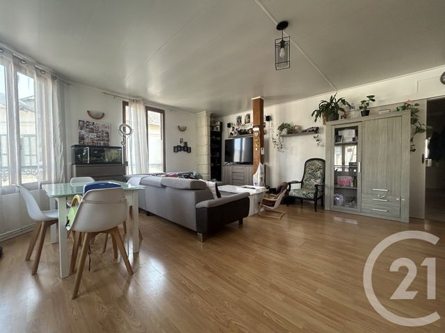 Appartement à vendre - 4 pièces - 102.25 m2 - LIANCOURT - 60 - PICARDIE - Century 21 Agence Collin