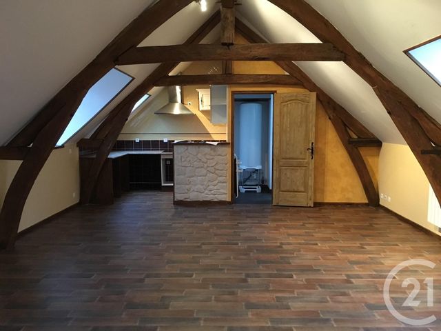 Appartement F1 à louer PONTPOINT