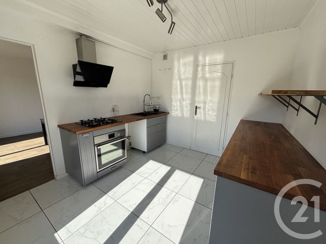 Afficher la photo en grand maison à louer - 6 pièces - 100.0 m2 - PONTPOINT - 60 - PICARDIE - Century 21 Agence Collin