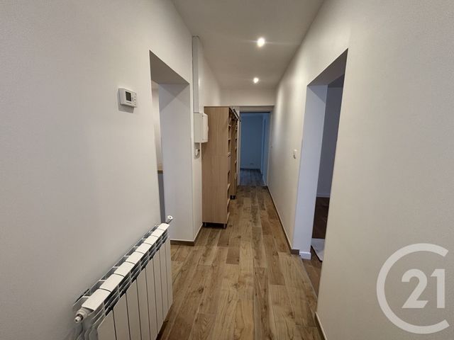 Afficher la photo en grand Appartement F3 à louer - 3 pièces - 58.25 m2 - LES AGEUX - 60 - PICARDIE - Century 21 Agence Collin