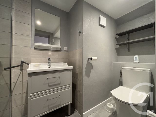 Afficher la photo en grand Appartement F3 à louer - 3 pièces - 58.25 m2 - LES AGEUX - 60 - PICARDIE - Century 21 Agence Collin