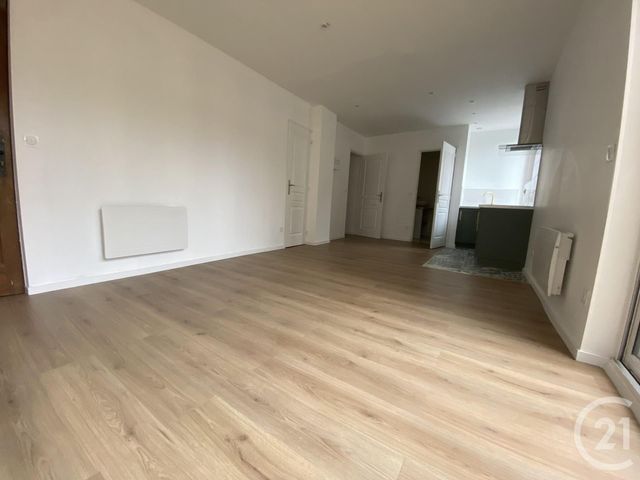 Appartement F2 à louer - 2 pièces - 44.37 m2 - PONT STE MAXENCE - 60 - PICARDIE - Century 21 Agence Collin