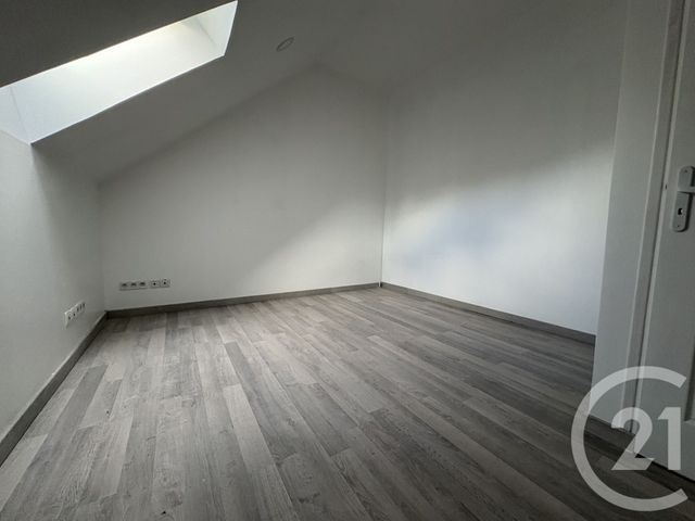 Appartement F3 à louer - 3 pièces - 58.86 m2 - PONT STE MAXENCE - 60 - PICARDIE - Century 21 Agence Collin