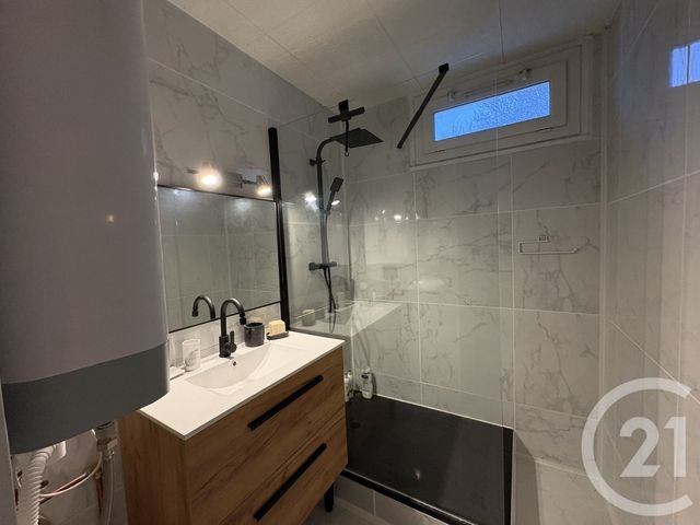 Appartement F2 à louer - 2 pièces - 47.7 m2 - PONT STE MAXENCE - 60 - PICARDIE - Century 21 Agence Collin