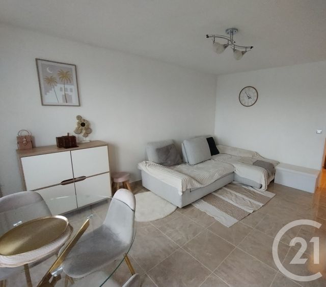Appartement F2 à vendre - 2 pièces - 53.16 m2 - NOGENT SUR OISE - 60 - PICARDIE - Century 21 Agence Collin