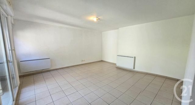 Appartement F3 à vendre - 3 pièces - 67.41 m2 - PONT STE MAXENCE - 60 - PICARDIE - Century 21 Agence Collin