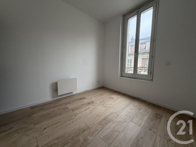 Appartement F2 à louer - 2 pièces - 27.45 m2 - PONT STE MAXENCE - 60 - PICARDIE - Century 21 Agence Collin