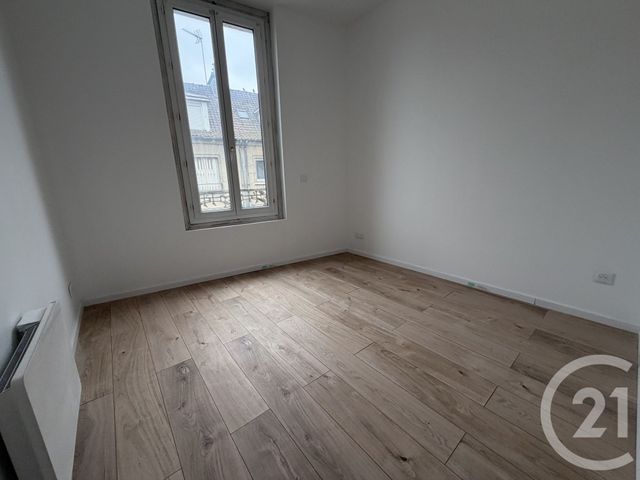 Appartement F2 à louer - 2 pièces - 27.45 m2 - PONT STE MAXENCE - 60 - PICARDIE - Century 21 Agence Collin