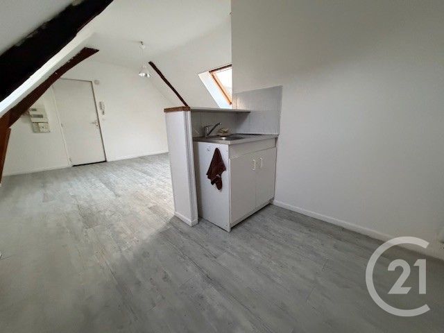 Appartement Studio à louer - 1 pièce - 18.0 m2 - MOUY - 60 - PICARDIE - Century 21 Agence Collin