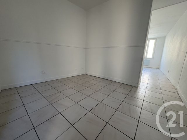 Appartement F1 à louer - 1 pièce - 26.93 m2 - PONT STE MAXENCE - 60 - PICARDIE - Century 21 Agence Collin