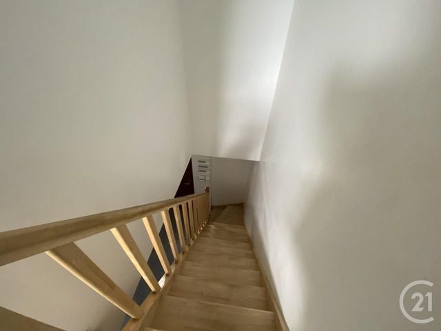 Appartement F2 à louer - 2 pièces - 32.84 m2 - PONT STE MAXENCE - 60 - PICARDIE - Century 21 Agence Collin