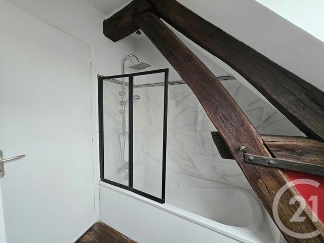 Appartement F3 à louer - 3 pièces - 37.4 m2 - PONT STE MAXENCE - 60 - PICARDIE - Century 21 Agence Collin