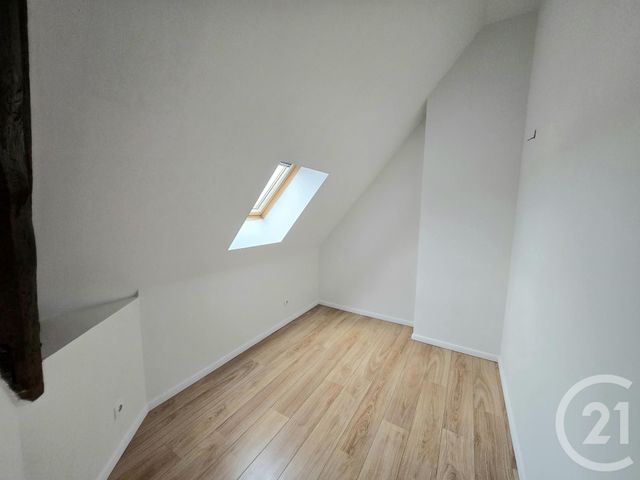 Appartement F3 à louer - 3 pièces - 37.4 m2 - PONT STE MAXENCE - 60 - PICARDIE - Century 21 Agence Collin
