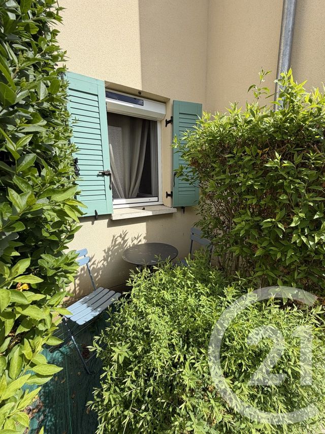 Appartement F2 à louer - 2 pièces - 51.9 m2 - VERNEUIL EN HALATTE - 60 - PICARDIE - Century 21 Agence Collin