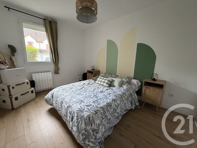Appartement F2 à louer - 2 pièces - 51.9 m2 - VERNEUIL EN HALATTE - 60 - PICARDIE - Century 21 Agence Collin