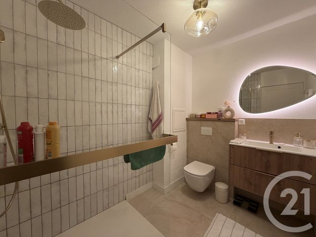 Appartement F2 à louer - 2 pièces - 51.9 m2 - VERNEUIL EN HALATTE - 60 - PICARDIE - Century 21 Agence Collin