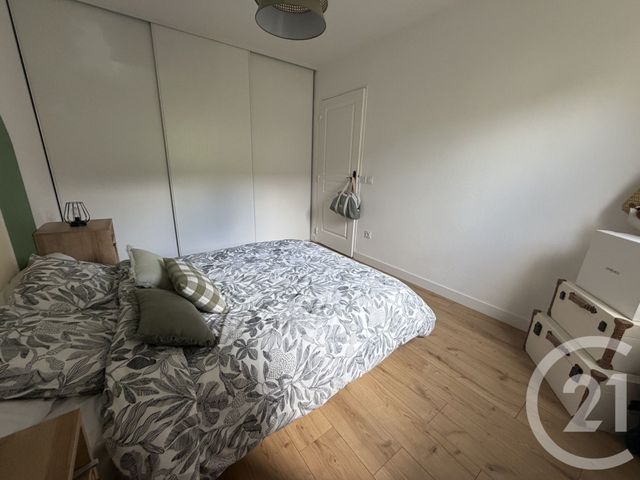 Appartement F2 à louer - 2 pièces - 51.9 m2 - VERNEUIL EN HALATTE - 60 - PICARDIE - Century 21 Agence Collin