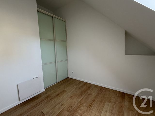 Appartement F3 à louer - 3 pièces - 37.4 m2 - PONT STE MAXENCE - 60 - PICARDIE - Century 21 Agence Collin