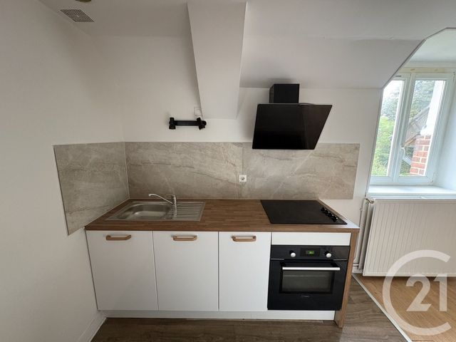 Appartement F2 à louer - 2 pièces - 49.65 m2 - FITZ JAMES - 60 - PICARDIE - Century 21 Agence Collin