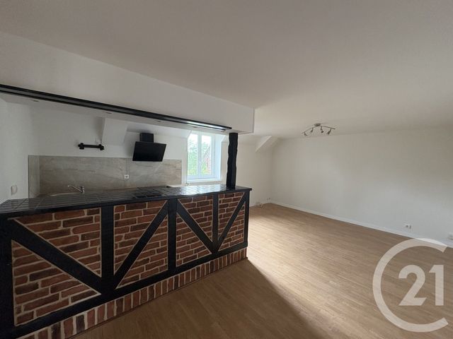 Appartement F2 à louer - 2 pièces - 49.65 m2 - FITZ JAMES - 60 - PICARDIE - Century 21 Agence Collin