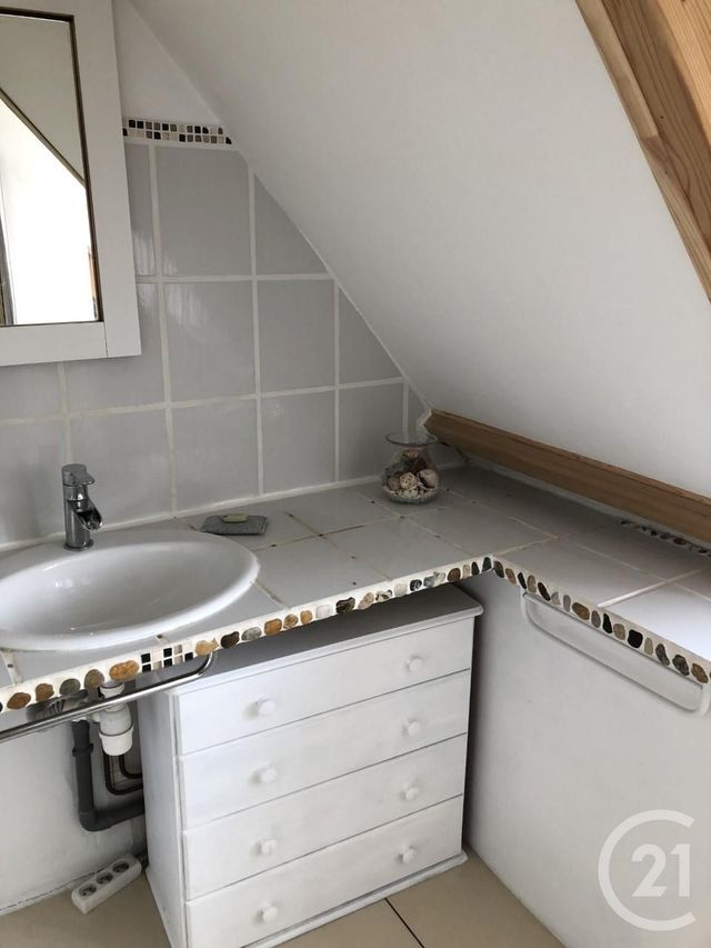 maison à louer - 4 pièces - 63.61 m2 - RIEUX - 60 - PICARDIE - Century 21 Agence Collin