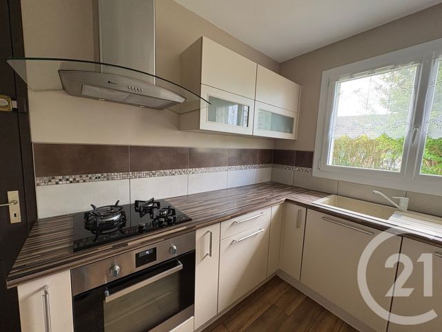 maison à louer - 6 pièces - 73.98 m2 - ST MARTIN LONGUEAU - 60 - PICARDIE - Century 21 Agence Collin