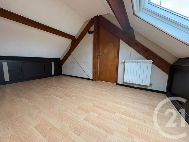 maison à louer - 6 pièces - 73.98 m2 - ST MARTIN LONGUEAU - 60 - PICARDIE - Century 21 Agence Collin