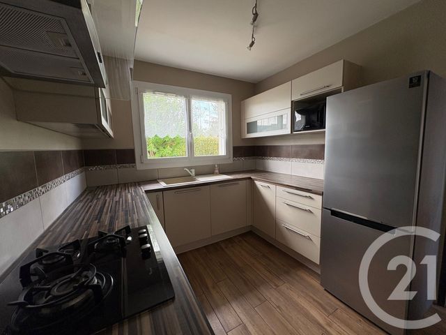 maison à louer - 6 pièces - 73.98 m2 - ST MARTIN LONGUEAU - 60 - PICARDIE - Century 21 Agence Collin
