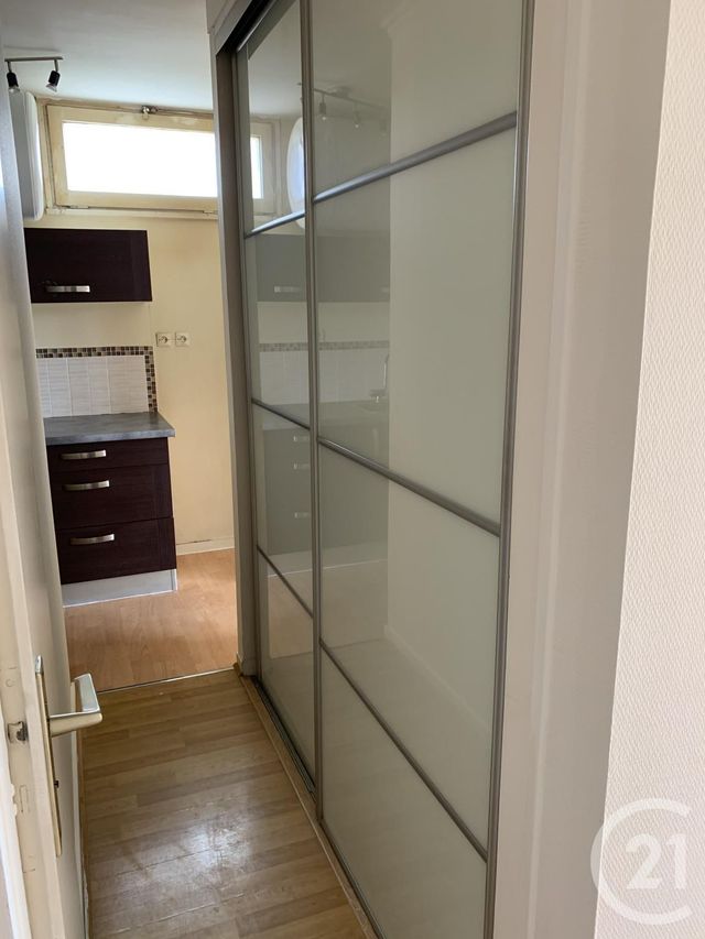 Appartement F1 à louer - 1 pièce - 30.12 m2 - PONT STE MAXENCE - 60 - PICARDIE - Century 21 Agence Collin