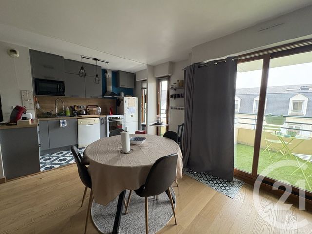 Appartement F3 à louer - 3 pièces - 67.01 m2 - COMPIEGNE - 60 - PICARDIE - Century 21 Agence Collin