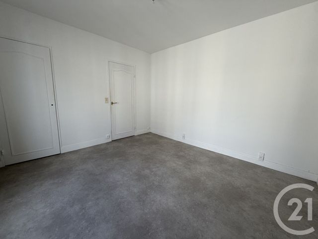 Appartement à vendre - 3 pièces - 73.35 m2 - BEAUVAIS - 60 - PICARDIE - Century 21 Agence Collin