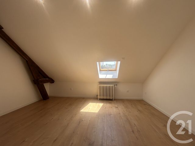 Appartement F2 à vendre - 2 pièces - 27.9 m2 - CREIL - 60 - PICARDIE - Century 21 Agence Collin
