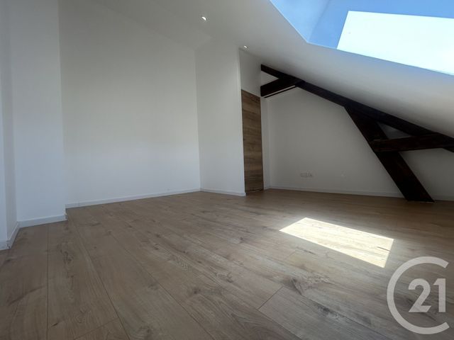 Appartement F2 à vendre - 2 pièces - 27.9 m2 - CREIL - 60 - PICARDIE - Century 21 Agence Collin