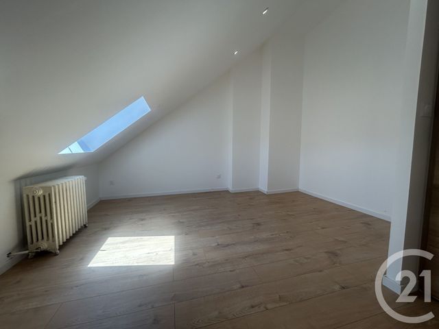 Appartement F2 à vendre - 2 pièces - 27.9 m2 - CREIL - 60 - PICARDIE - Century 21 Agence Collin